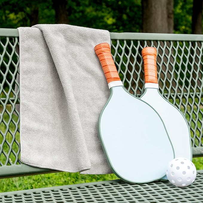 S&T INC. Microfiber Gym Towels, Yoga Towel for Home and Gym Bag, 16 Inch x 27 Inch, 6 Pack