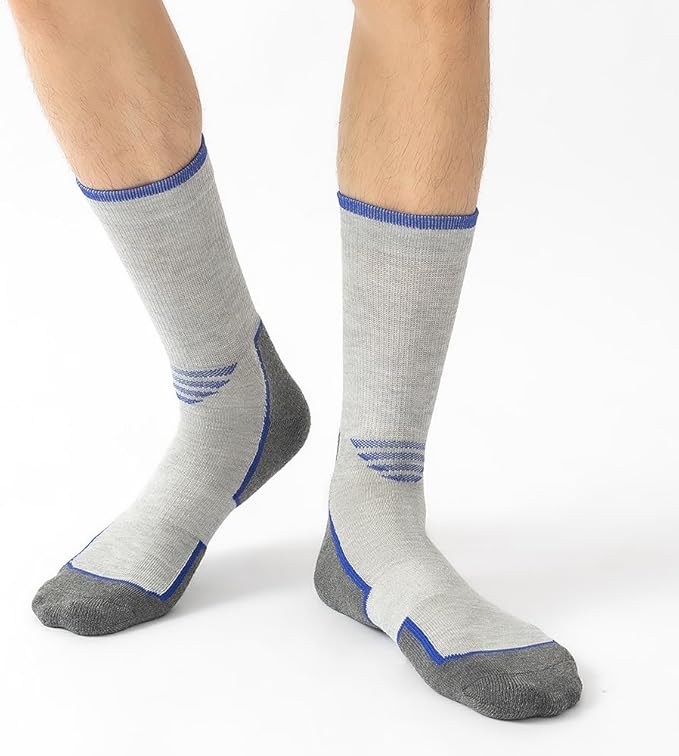 JOYNÉE 5/10 Pairs Mens Lightweight Athletic Crew Socks Cushioned Breathable Long Socks for Sports Running