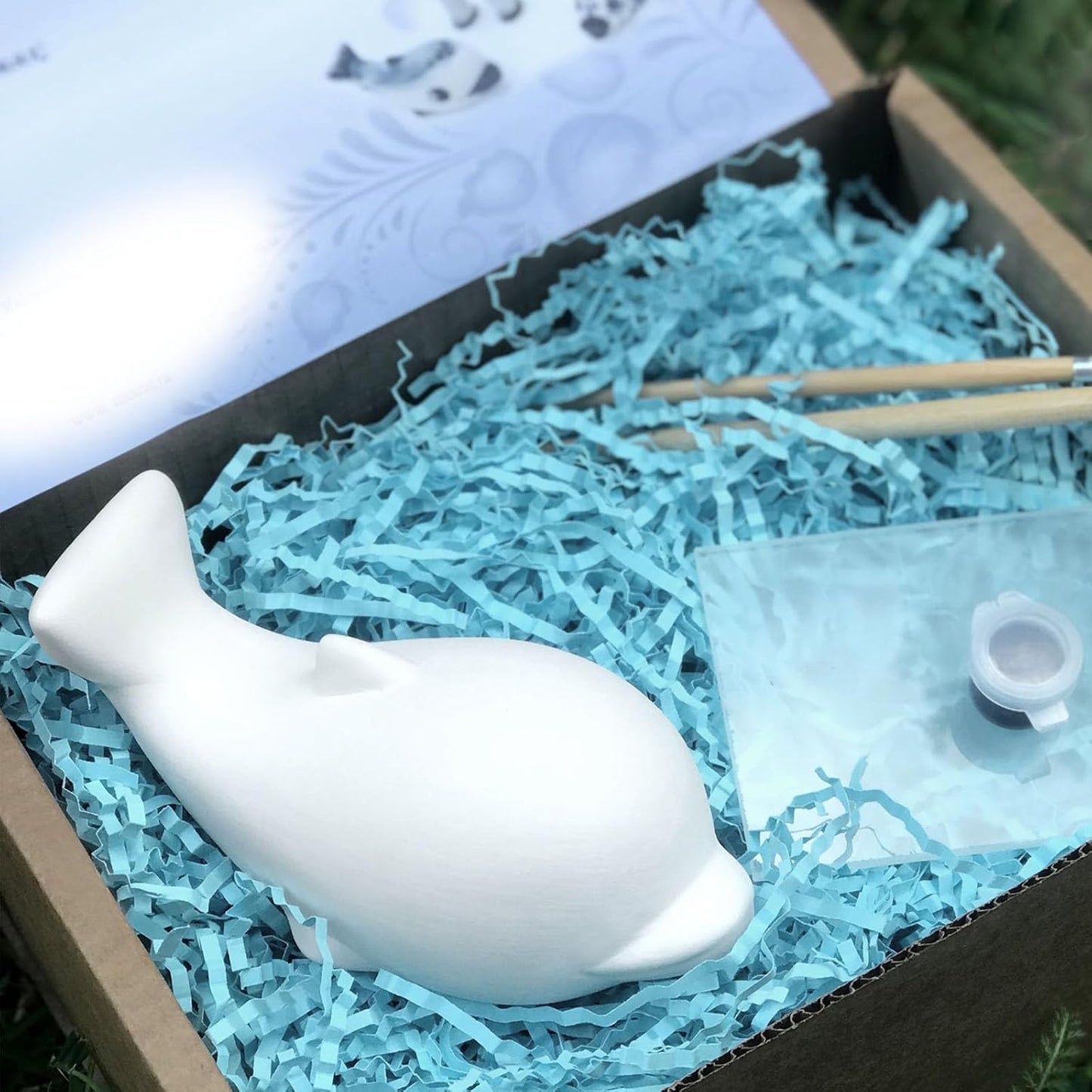 1 LB Light Blue Crinkle Cut Paper Shred Filler Great for Gift Wrapping, Light Blue Basket Fillers, Birthday, Gift Wrapping, Halloween Thanksgiving Christmas Easter Party Decor Filling Supplies