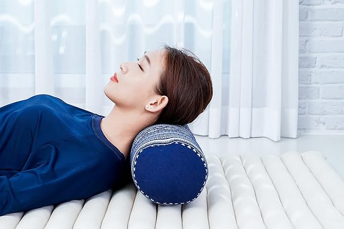 Leewadee Small Yoga Bolster – Shape-Retaining Cervical Neck Roll, Tube Pillow for Comfortable Reading, Kapok Filling, 22 x 6 x 6 inches