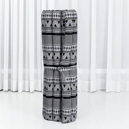 Leewadee Zabuton Seating Cushion – Square Floor Seat for Meditation Exercises, Light Yoga Mat Filled with Kapok