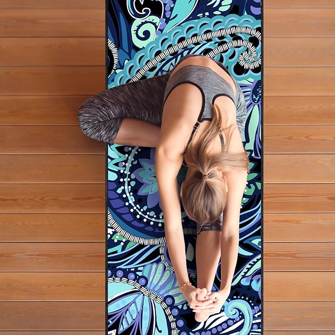 QiyI Yoga Mat Towel with Corner Pockets, Non Slip Sweat Absorbent Hot Yoga Towels, Soft Yoga Blankets with Travel Bag, Skidless Mat Cover for Workout, Gym, Fitness - 70"x26", Vintage Paisley