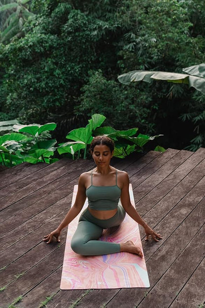 YOGA DESIGN LAB | The Combo Yoga Mat | 2-in-1 Mat+Towel | Eco Luxury | Ideal for Hot Yoga, Power, Bikram, Ashtanga, Sweat | Studio Quality | Includes Carrying Strap!