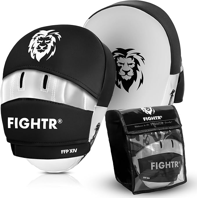 FIGHTR® Premium Punching Mitts - Ideal Padding & Stability | Boxing Mitts for Martial Arts incl. Carry Bag | Focus Pads for Boxing, MMA, Muay Thai, etc.
