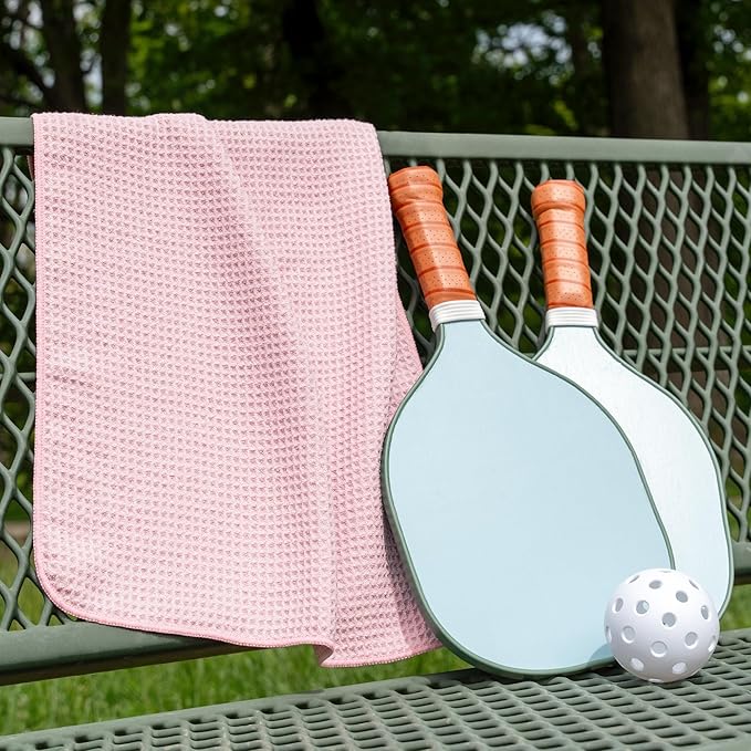 S&T INC. Microfiber Gym Towels, Yoga Towel for Home and Gym Bag, 16 Inch x 27 Inch, 6 Pack