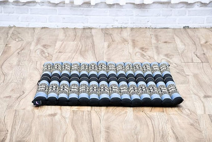 Leewadee Zabuton Seating Cushion – Square Floor Seat for Meditation Exercises, Light Yoga Mat Filled with Kapok