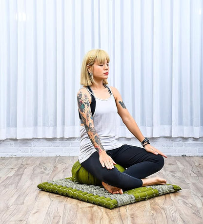 Leewadee Meditation Cushion Set – 1 Round Zafu Meditation Pillow and 1 Square Roll-Up Zabuton Meditation Mat, Pillows Bundle Filled with Kapok