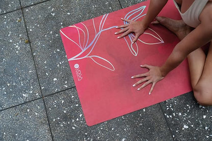 YOGA DESIGN LAB | The Combo Yoga Mat | 2-in-1 Mat+Towel | Eco Luxury | Ideal for Hot Yoga, Power, Bikram, Ashtanga, Sweat | Studio Quality | Includes Carrying Strap!